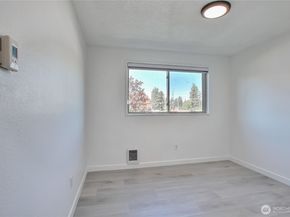 3435 Auburn Way S A13, Auburn WA 98092