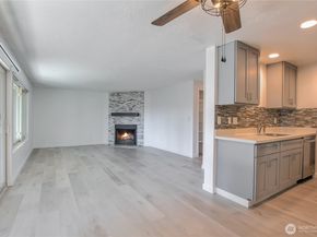 3435 Auburn Way S A13, Auburn WA 98092