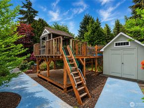 21011 36th Place W, Lynnwood WA 98036
