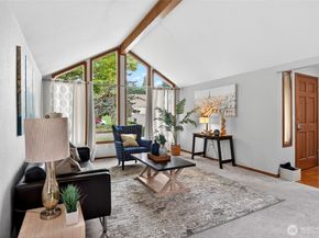 21011 36th Place W, Lynnwood WA 98036