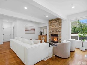 10504 NE 114th Lane, Kirkland WA 98033