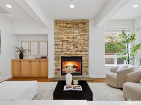10504 NE 114th Lane, Kirkland WA 98033