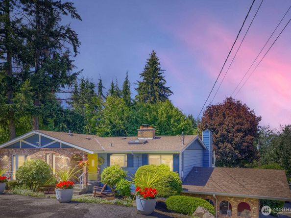 6332 NE 196th Street, Kenmore WA 98028