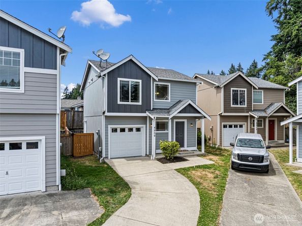 4909 Bowwood Circle NE, Bremerton WA 98310