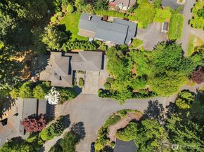 16315 Inglewood Place NE, Kenmore WA 98028