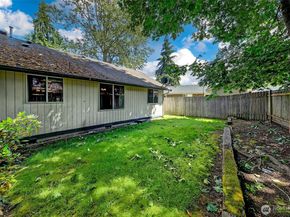 35011 27th Avenue SW, Federal Way WA 98023