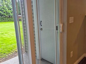 10025 9th Avenue W D101, Everett WA 98204