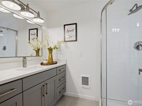 1608 151st Avenue SE, Bellevue WA 98007