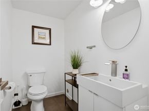 1608 151st Avenue SE, Bellevue WA 98007