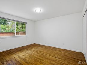 1608 151st Avenue SE, Bellevue WA 98007