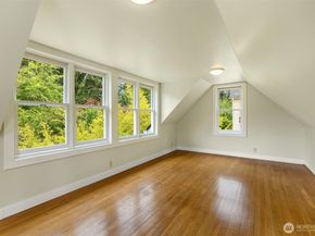 8395 NE Oddfellows, Bainbridge Island WA 98110