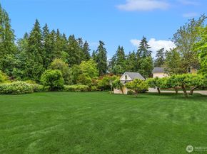 8395 NE Oddfellows, Bainbridge Island WA 98110