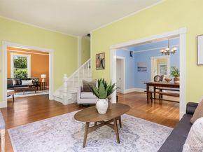 8395 NE Oddfellows, Bainbridge Island WA 98110