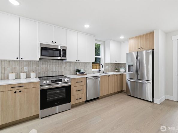 1409 29th Avenue, Seattle WA 98122