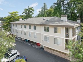 1475 N 200th Street 101, Shoreline WA 98133