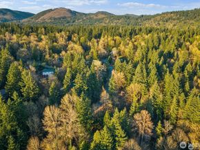 25529 SE 159th Street, Issaquah WA 98027