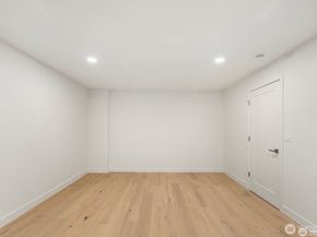 25529 SE 159th Street, Issaquah WA 98027