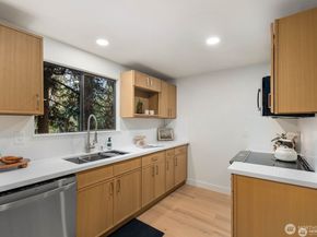 25529 SE 159th Street, Issaquah WA 98027
