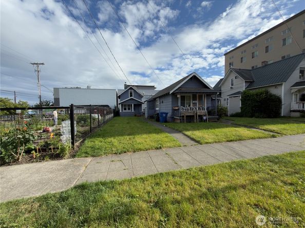 1409 NW 54th Street, Seattle WA 98107
