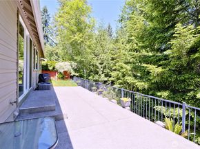 11706 239th Avenue NE, Redmond WA 98053