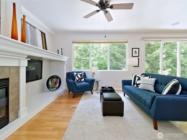 11706 239th Avenue NE, Redmond WA 98053