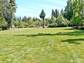 11706 239th Avenue NE, Redmond WA 98053