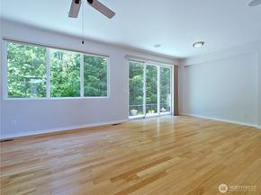 11706 239th Avenue NE, Redmond WA 98053