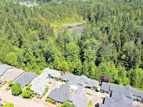 11706 239th Avenue NE, Redmond WA 98053