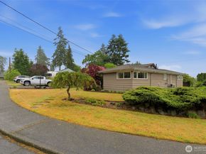 24303 59th Avenue W, Mountlake Terrace WA 98043