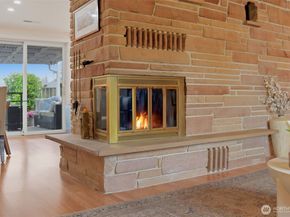 24303 59th Avenue W, Mountlake Terrace WA 98043