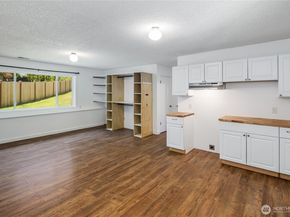 23621 36th Place W, Brier WA 98036