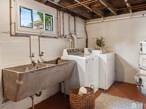 7754 Jones Avenue NW, Seattle WA 98117