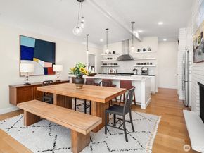 7260 W Mercer Way, Mercer Island WA 98040