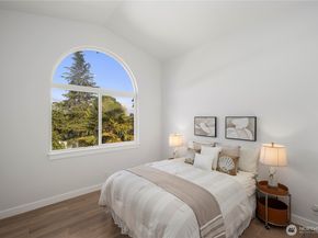 1759 173rd Avenue NE, Bellevue WA 98008