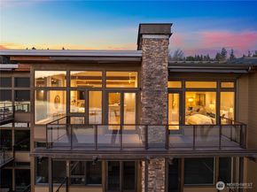 4323 E Lake Sammamish Parkway SE 4323, Issaquah WA 98029