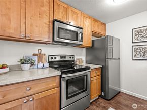 4601 SW 320th Street M7, Federal Way WA 98023