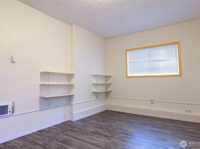 20411 56th Avenue W, Lynnwood WA 98036
