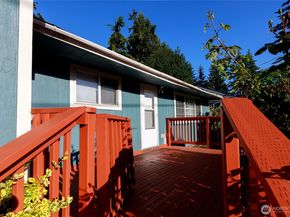20411 56th Avenue W, Lynnwood WA 98036