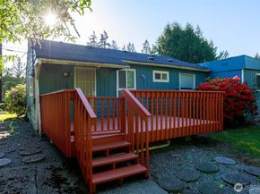 20411 56th Avenue W, Lynnwood WA 98036