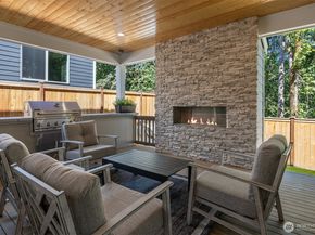 15002 75th Avenue NE, Kenmore WA 98028