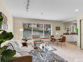 4425 Greenwood Avenue N 105, Seattle WA 98103
