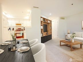 250 NW Dogwood Street C 302, Issaquah WA 98027
