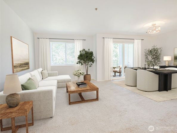 250 NW Dogwood Street C 302, Issaquah WA 98027