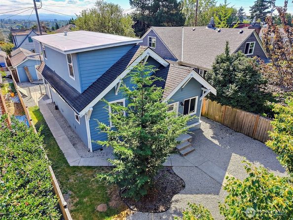 5454 35th Avenue SW, Seattle WA 98126