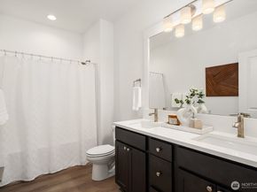 10702 SE 170th Place, Renton WA 98055