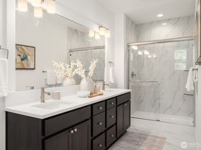 10702 SE 170th Place, Renton WA 98055