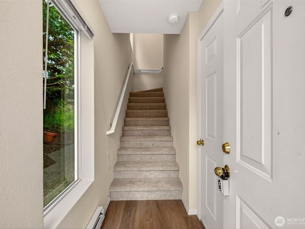 8916 Meridian Place NE A201, Lake Stevens WA 98258
