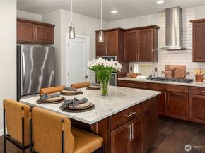 13530 NE 128th Place, Kirkland WA 98034