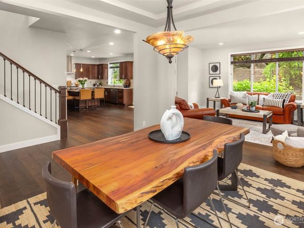 13530 NE 128th Place, Kirkland WA 98034