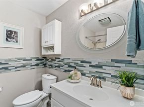 4001 176th Street SW, Lynnwood WA 98037